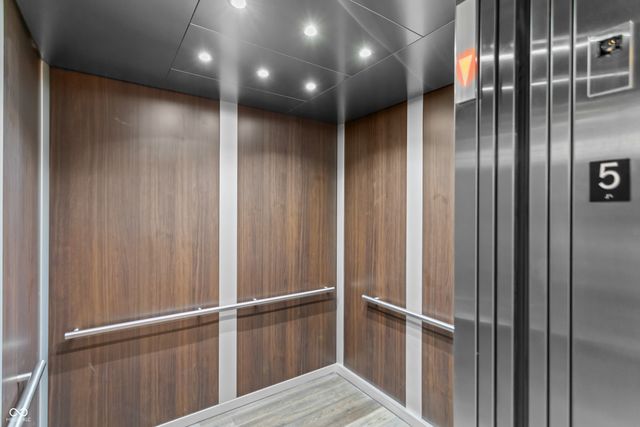 1155 S Rangeline Road 507, Carmel, IN 46032