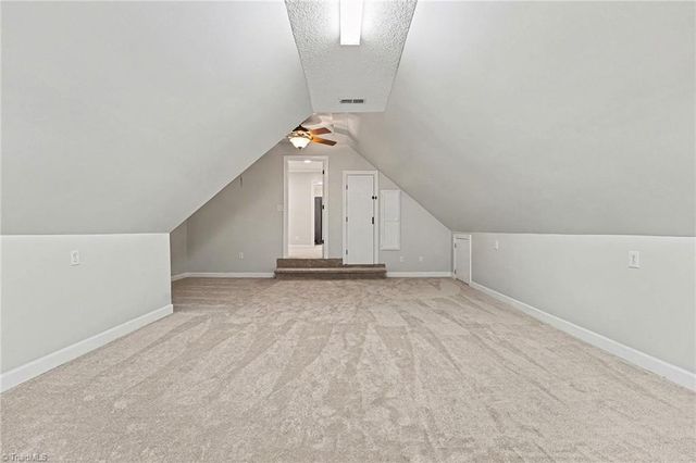 4413 Hunters Run Drive, Clemmons, NC 27012