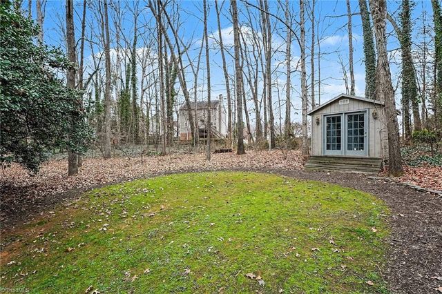 4413 Hunters Run Drive, Clemmons, NC 27012