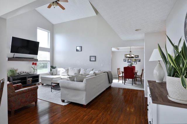 3232 Andrew James Drive, Hilliard, OH 43026