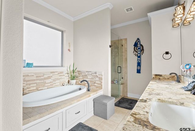 222 SUNNYS HALO BLVD, Bullard, TX 75757