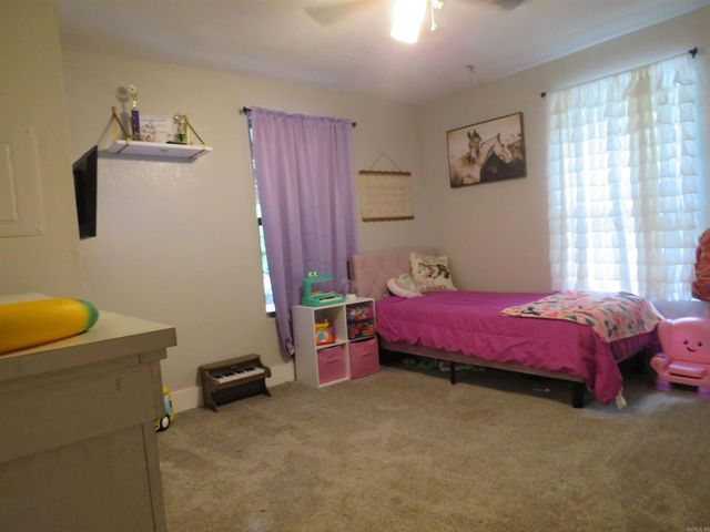 403 W Walnut Street, Benton, AR 72015