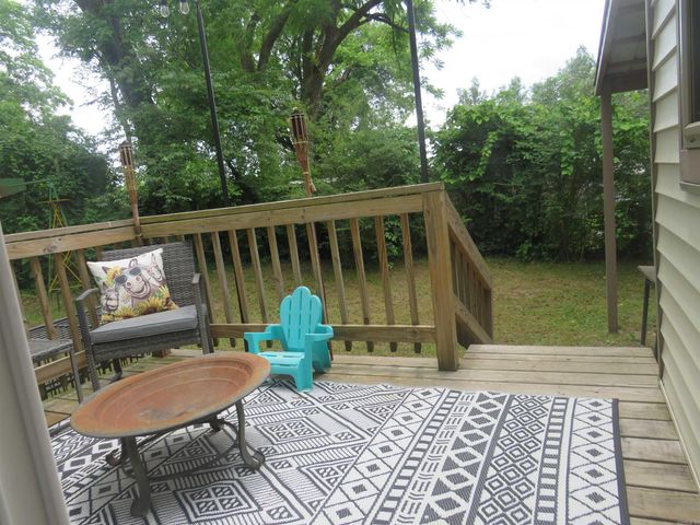 403 W Walnut Street, Benton, AR 72015