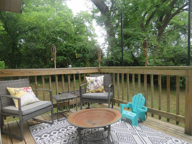 403 W Walnut Street, Benton, AR 72015