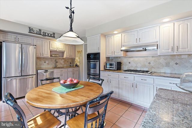29 HANCE BLVD, Freehold, NJ 07728