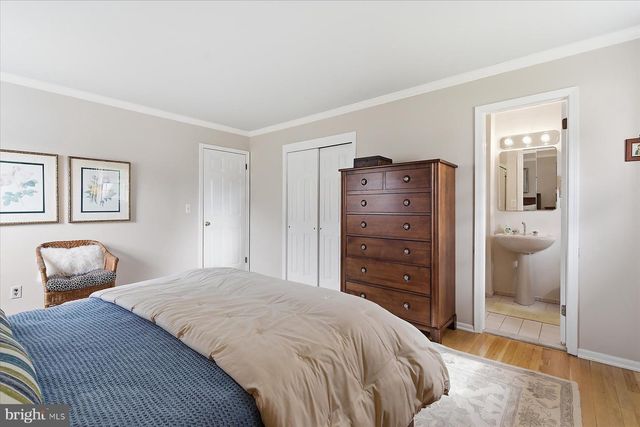 29 HANCE BLVD, Freehold, NJ 07728