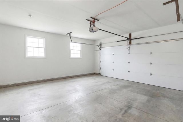 29 HANCE BLVD, Freehold, NJ 07728