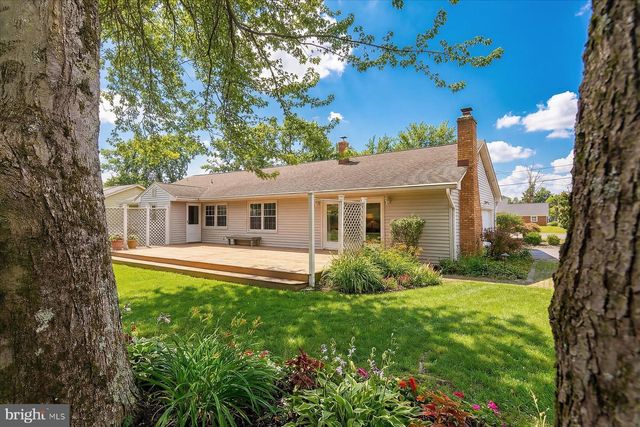 29 HANCE BLVD, Freehold, NJ 07728