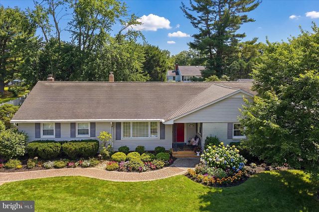 29 HANCE BLVD, Freehold, NJ 07728