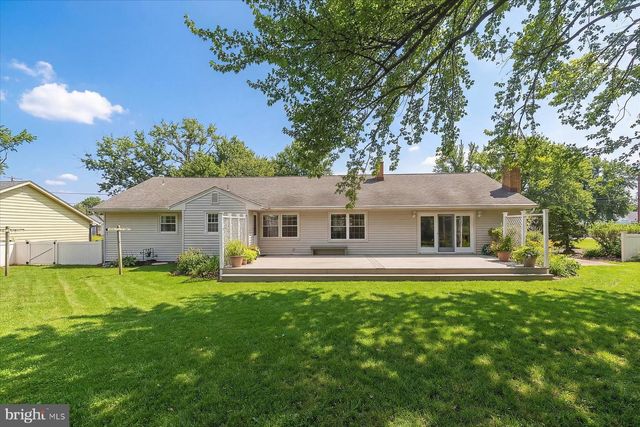 29 HANCE BLVD, Freehold, NJ 07728