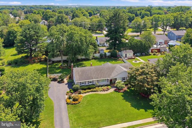 29 HANCE BLVD, Freehold, NJ 07728