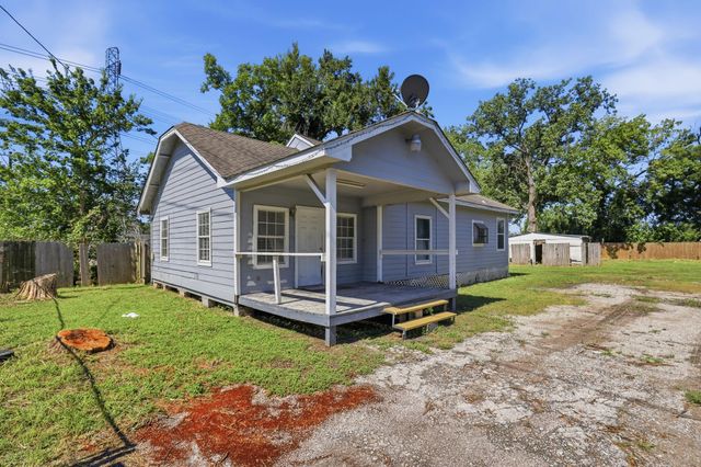 6803 Donlen Street, Houston, TX 77022