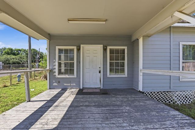 6803 Donlen Street, Houston, TX 77022