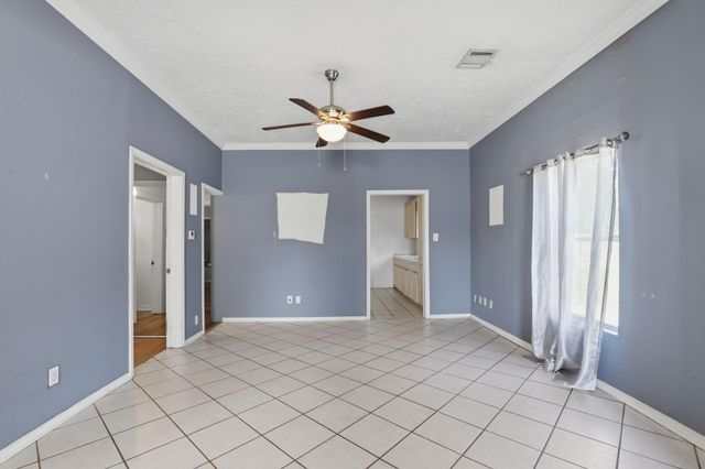6803 Donlen Street, Houston, TX 77022