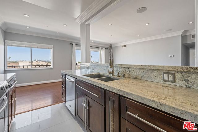 1115 S Elm Drive 513, Los Angeles, CA 90035