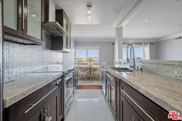 1115 S Elm Drive 513, Los Angeles, CA 90035