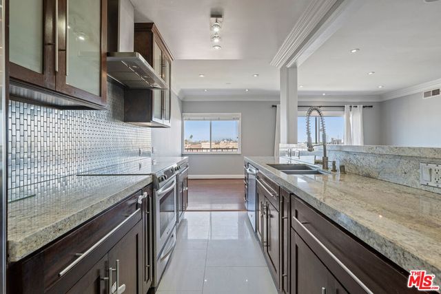 1115 S Elm Drive 513, Los Angeles, CA 90035