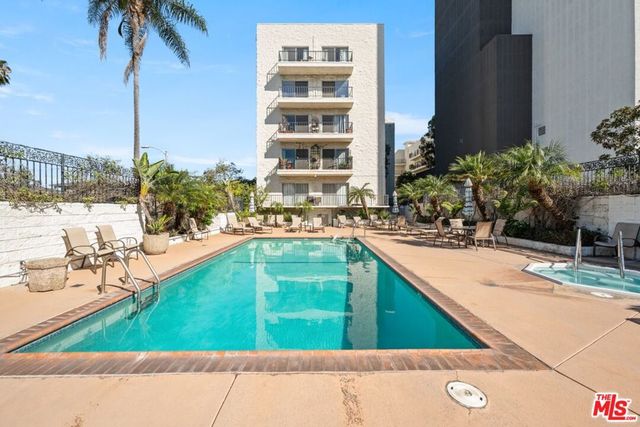 1115 S Elm Drive 513, Los Angeles, CA 90035