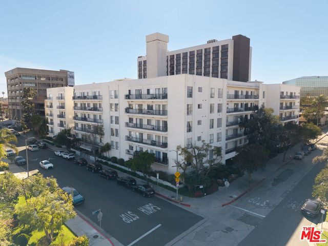 1115 S Elm Drive 513, Los Angeles, CA 90035