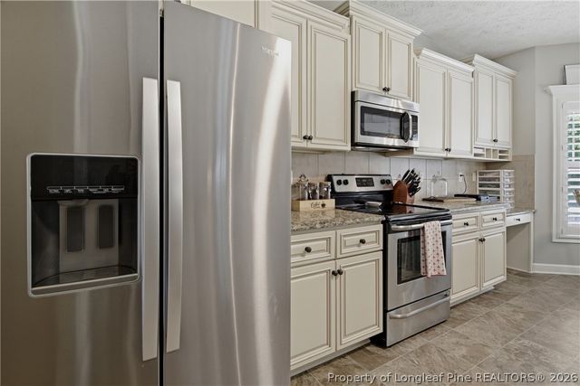 4308 Raccoon Path, Fayetteville, NC 28312