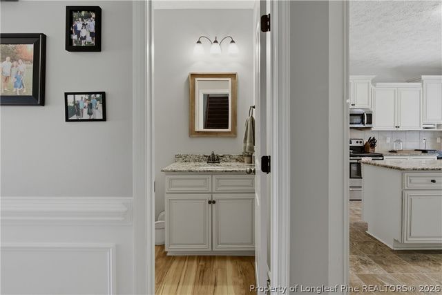 4308 Raccoon Path, Fayetteville, NC 28312