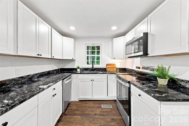 4879 Joe Powell Road, Morganton, NC 28655