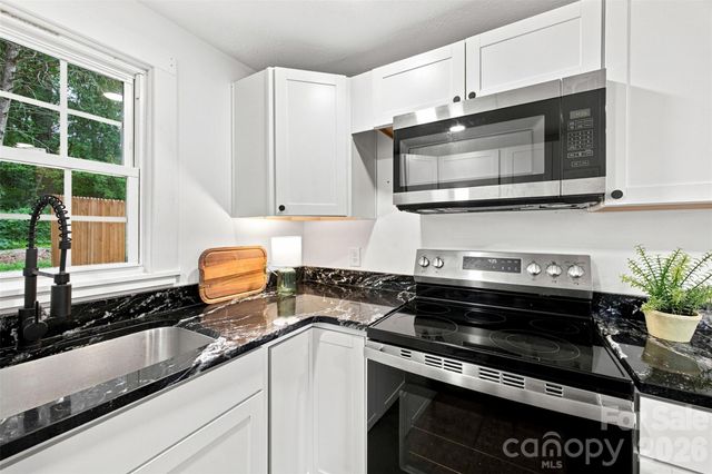4879 Joe Powell Road, Morganton, NC 28655