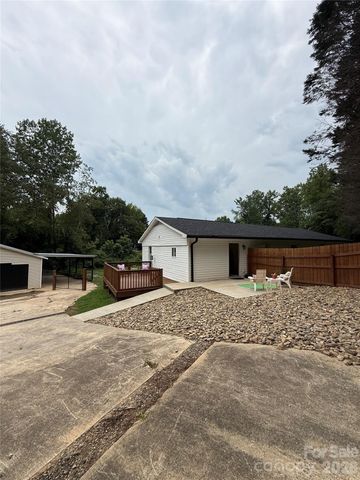 4879 Joe Powell Road, Morganton, NC 28655
