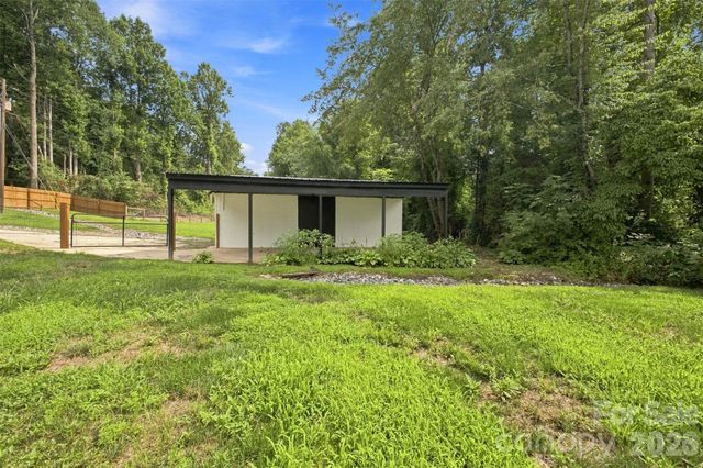 4879 Joe Powell Road, Morganton, NC 28655