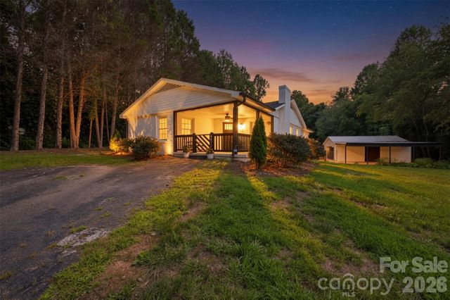 4879 Joe Powell Road, Morganton, NC 28655