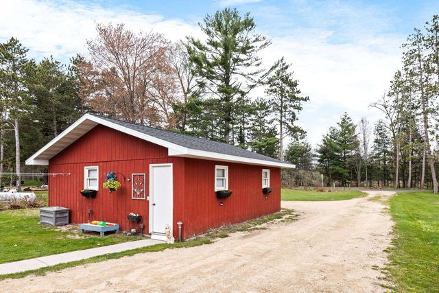 N8067 Tuttle Lake Road, Neshkoro, WI 54960