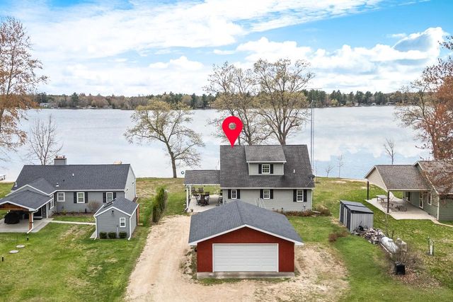 N8067 Tuttle Lake Road, Neshkoro, WI 54960