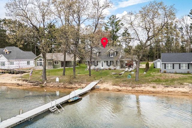 N8067 Tuttle Lake Road, Neshkoro, WI 54960