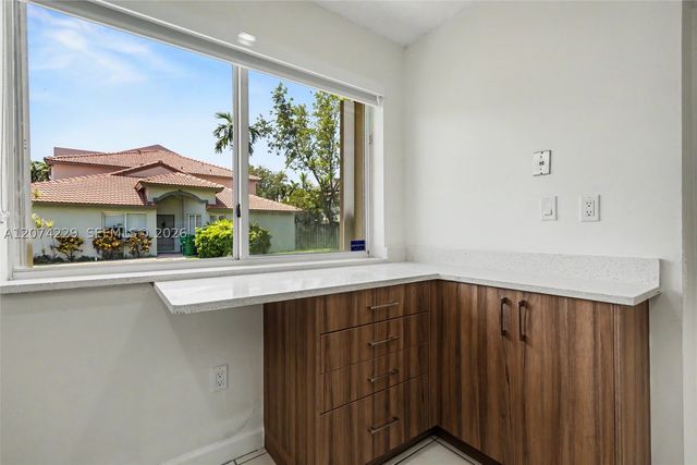5118 NW 115th Ct, Doral, FL 33178