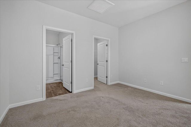 150 Cloverleaf Street, Summerville, SC 29483