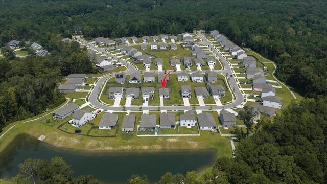 150 Cloverleaf Street, Summerville, SC 29483