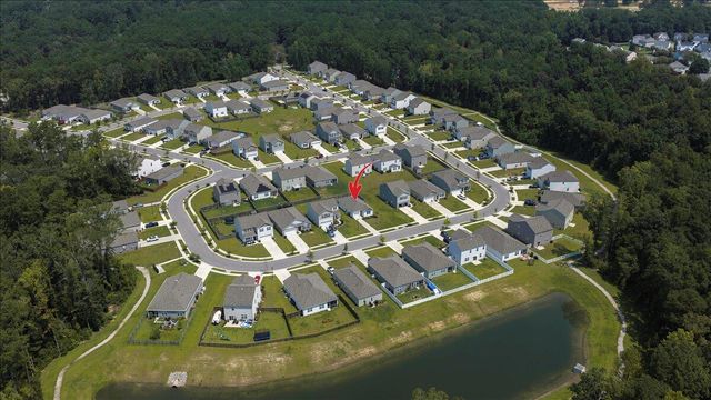 150 Cloverleaf Street, Summerville, SC 29483
