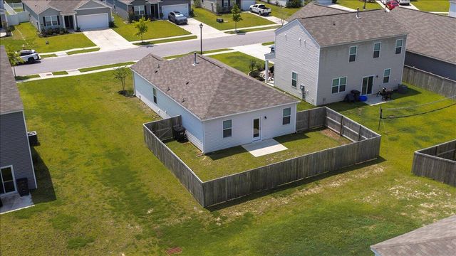 150 Cloverleaf Street, Summerville, SC 29483