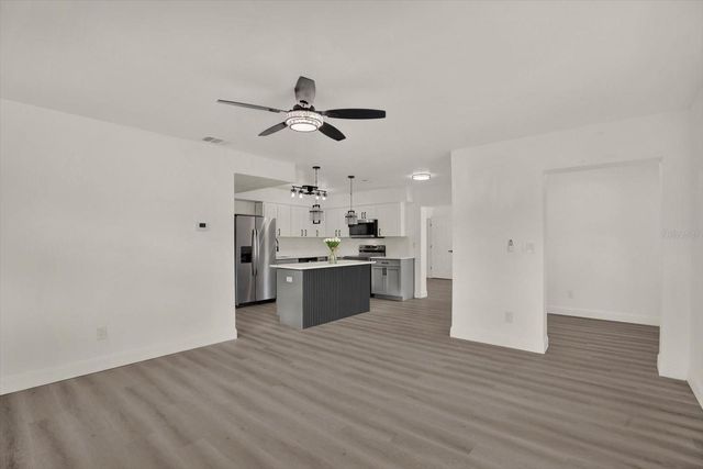 4200 HUNTINGTON STREET NE, St Petersburg, FL 33703