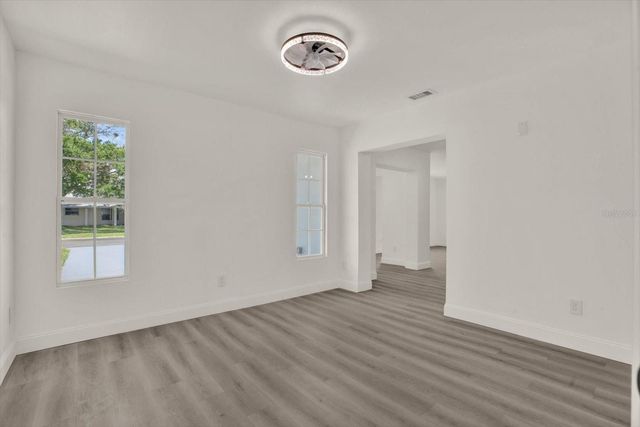 4200 HUNTINGTON STREET NE, St Petersburg, FL 33703