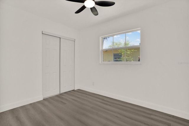 4200 HUNTINGTON STREET NE, St Petersburg, FL 33703