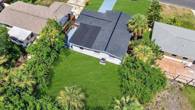 4200 HUNTINGTON STREET NE, St Petersburg, FL 33703