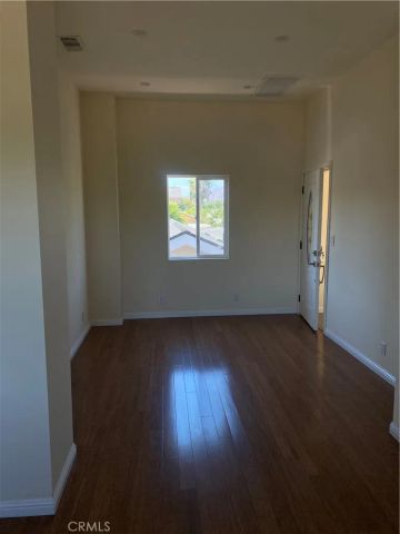 1329 Pico Street, San Fernando, CA 91340
