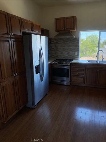1329 Pico Street, San Fernando, CA 91340