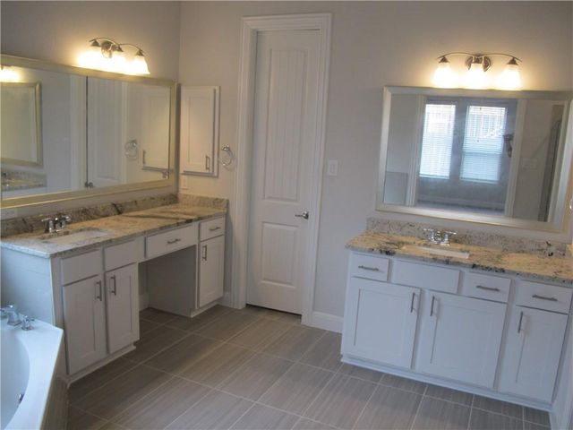 635 Spinnaker LOOP, Kyle, TX 78640