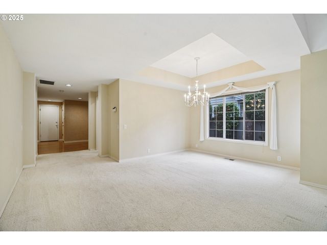 542 FOUNTAIN Ct N, Keizer, OR 97303