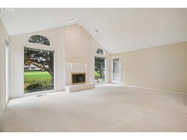 542 FOUNTAIN Ct N, Keizer, OR 97303