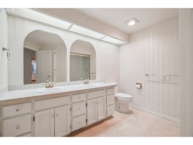 542 FOUNTAIN Ct N, Keizer, OR 97303