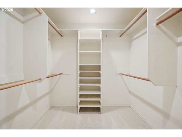 542 FOUNTAIN Ct N, Keizer, OR 97303