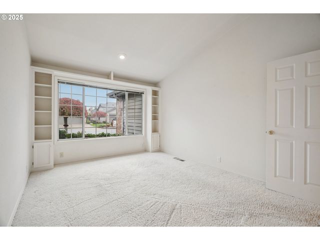 542 FOUNTAIN Ct N, Keizer, OR 97303